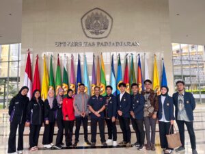UITM 2